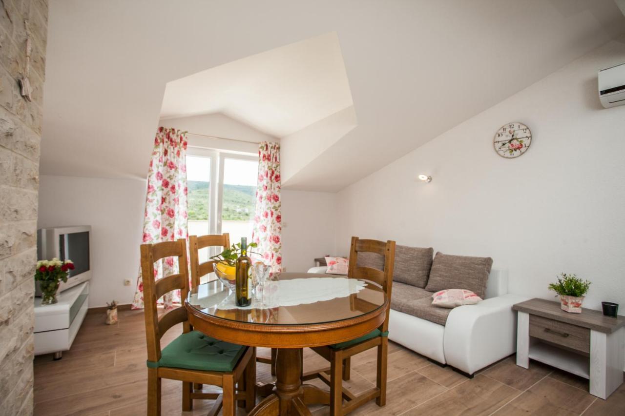 Apartment Zeljana Slatine